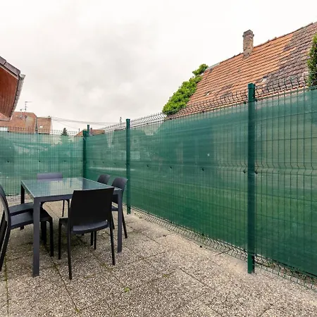 6 Personnes Proche Strasbourg Avec Parking *